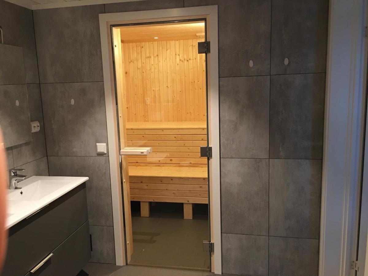Exclusive Funkis Cabin, Lake View, Rooftop Terrace, Jacuzzi, Sauna, Close To Golf And Alpine Vrådal Esterno foto