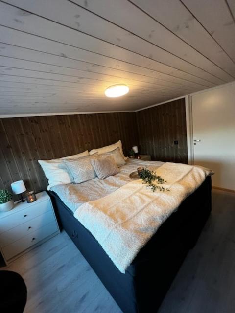 Exclusive Funkis Cabin, Lake View, Rooftop Terrace, Jacuzzi, Sauna, Close To Golf And Alpine Vrådal Esterno foto