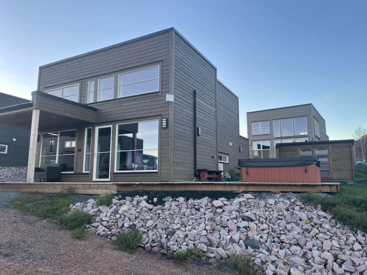 Exclusive Funkis Cabin, Lake View, Rooftop Terrace, Jacuzzi, Sauna, Close To Golf And Alpine Vrådal Esterno foto
