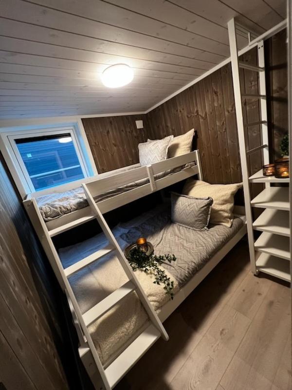 Exclusive Funkis Cabin, Lake View, Rooftop Terrace, Jacuzzi, Sauna, Close To Golf And Alpine Vrådal Esterno foto