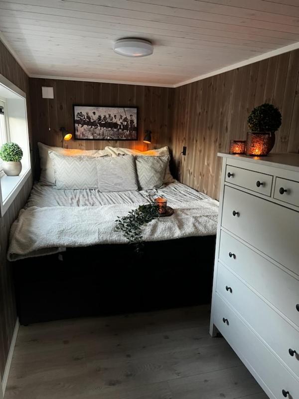 Exclusive Funkis Cabin, Lake View, Rooftop Terrace, Jacuzzi, Sauna, Close To Golf And Alpine Vrådal Esterno foto
